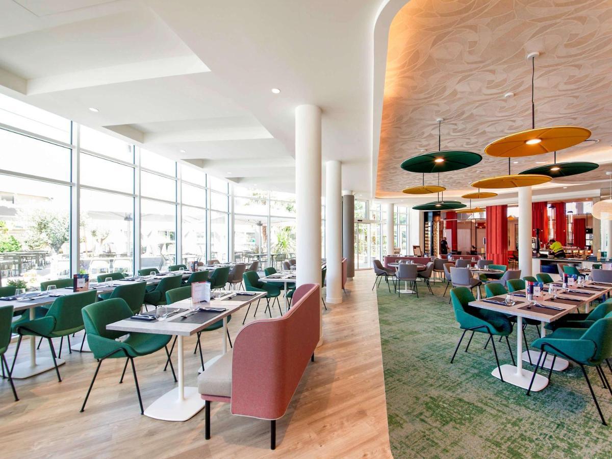 Novotel Clermont-Ferrand Exteriör bild