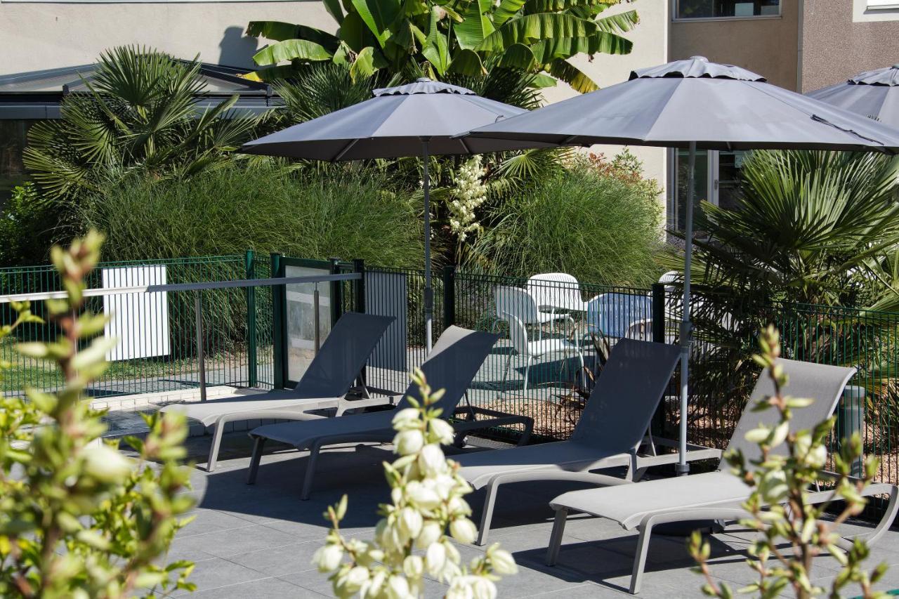 Novotel Clermont-Ferrand Exteriör bild